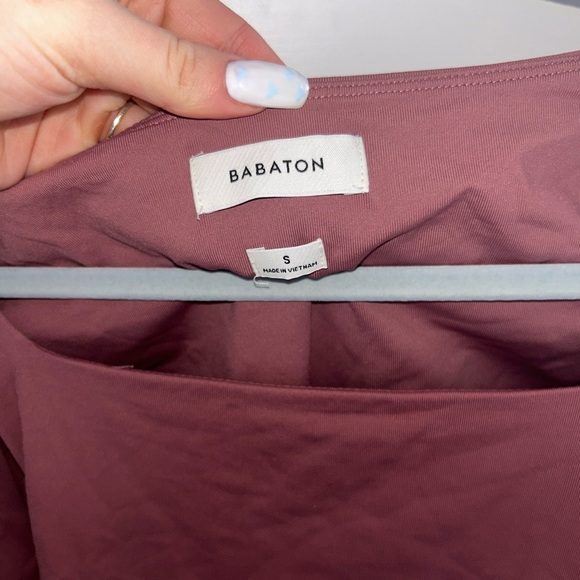 Aritzia babaton contour long sleeve red Willow!! - Picture 3 of 3
